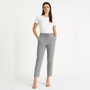Club Monaco Grey Pants Cuffed Size 6 (Fits 6-8)